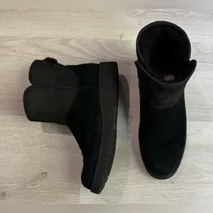 UGG | Shoes | Ugg Kristin Womens Black Suede Ankle Boots Size 8
